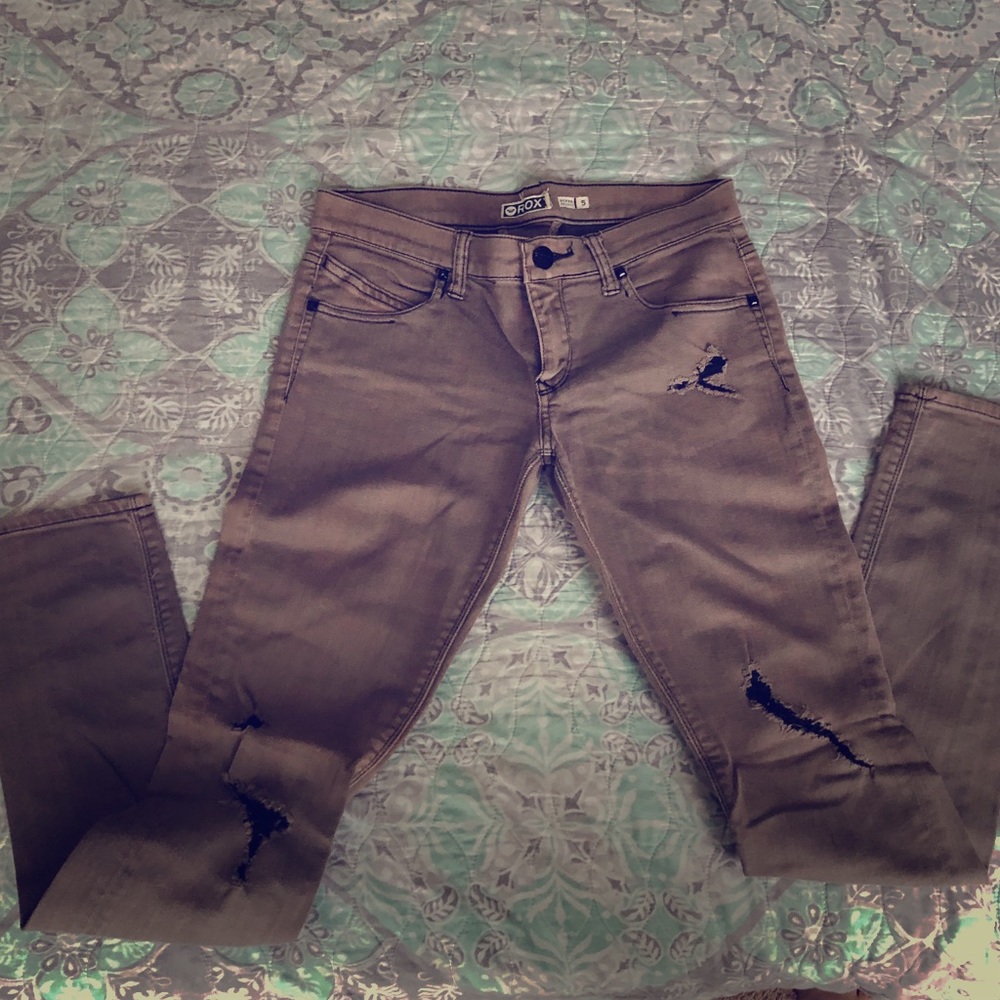 Super Skinny Roxy Taupe Jeans